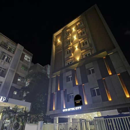 Super Townhouse Oak Hitec City Near Image Hospital Χιντεραμπάντ Εξωτερικό φωτογραφία