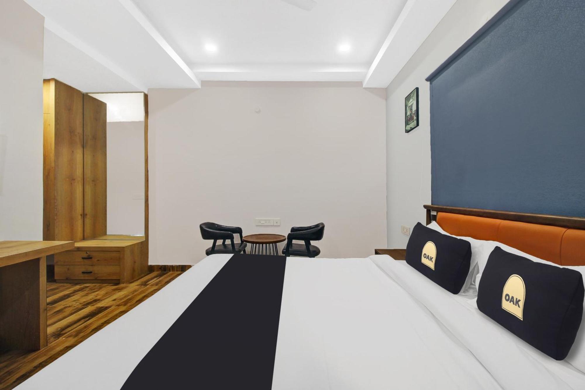 Super Townhouse Oak Hitec City Near Image Hospital Χιντεραμπάντ Εξωτερικό φωτογραφία