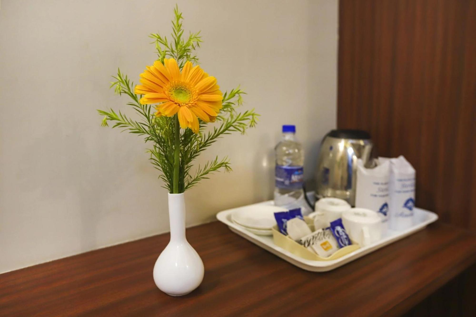 Super Townhouse Oak Hitec City Near Image Hospital Χιντεραμπάντ Εξωτερικό φωτογραφία