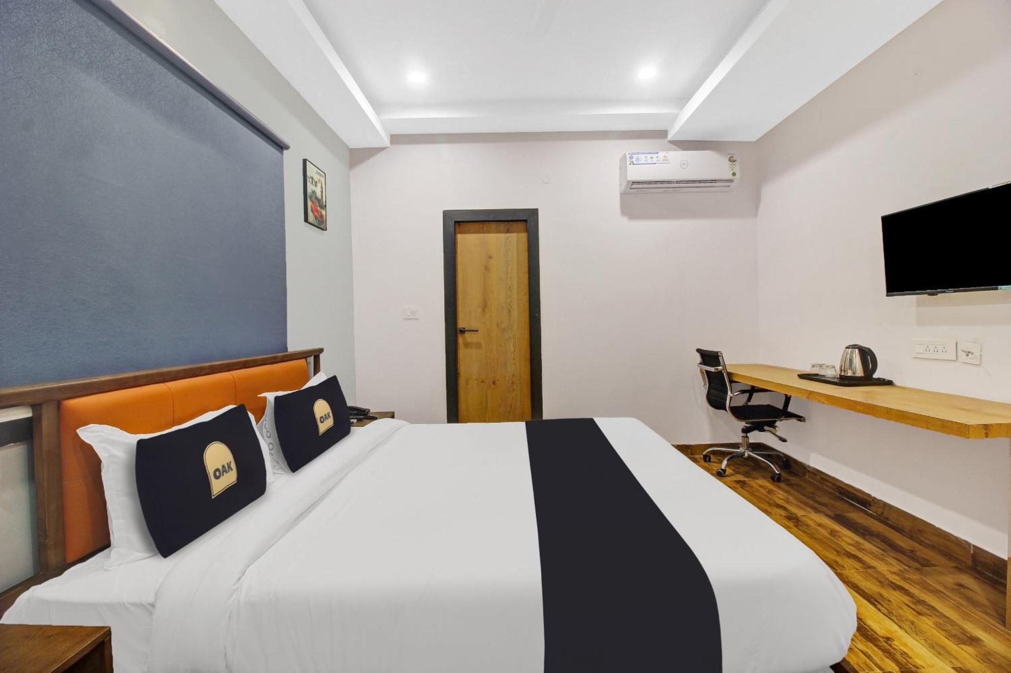 Super Townhouse Oak Hitec City Near Image Hospital Χιντεραμπάντ Εξωτερικό φωτογραφία